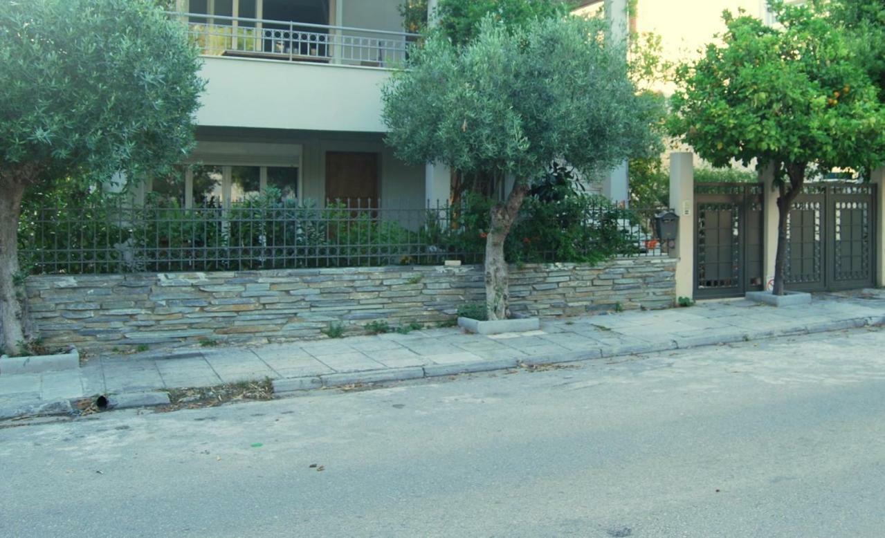 Affordable Luxury Garden Apartment Athens Exterior photo