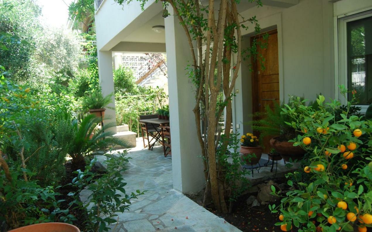 Affordable Luxury Garden Apartment Athens Exterior photo